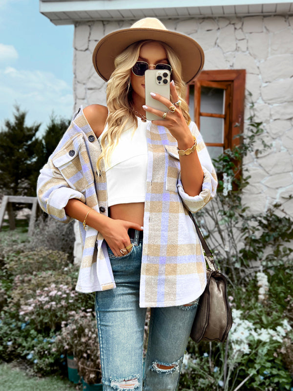 Women's Plaid long sleeve button up shirt