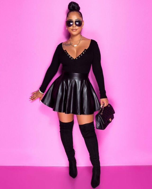 Women’s High Waist Swing Faux Leather Mini Skirt